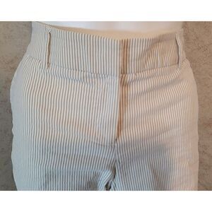 Elaine Rose Pinstripe Capri - Size 10